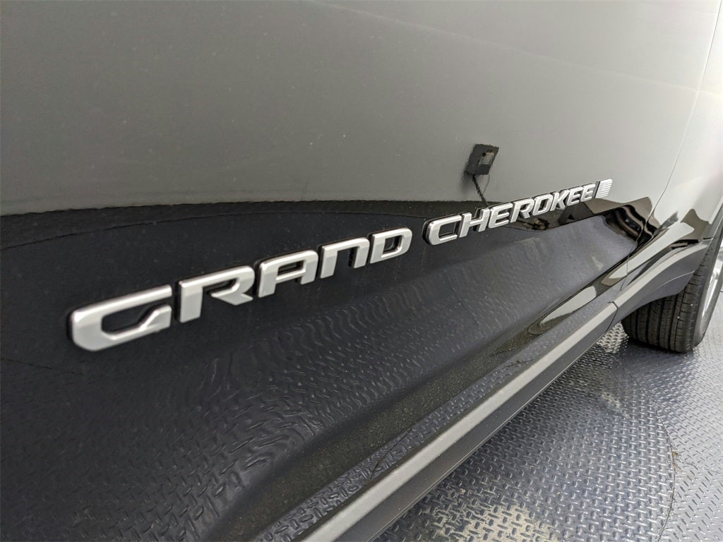 2024 Jeep Grand Cherokee GRAND CHEROKEE L LAREDO X 4X4